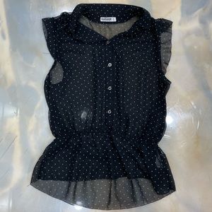 Mesh buttoned top